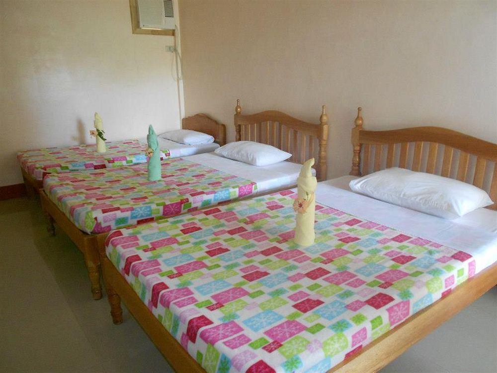 Tia Mers Guest House Puerto Princesa Dış mekan fotoğraf