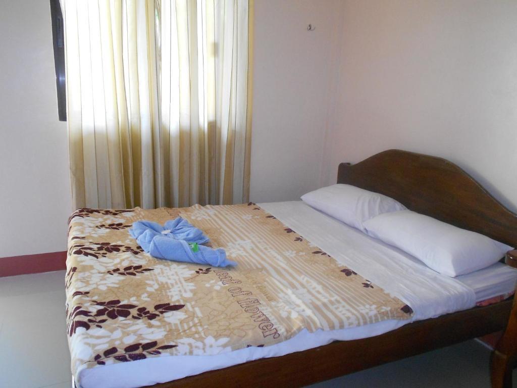 Tia Mers Guest House Puerto Princesa Oda fotoğraf
