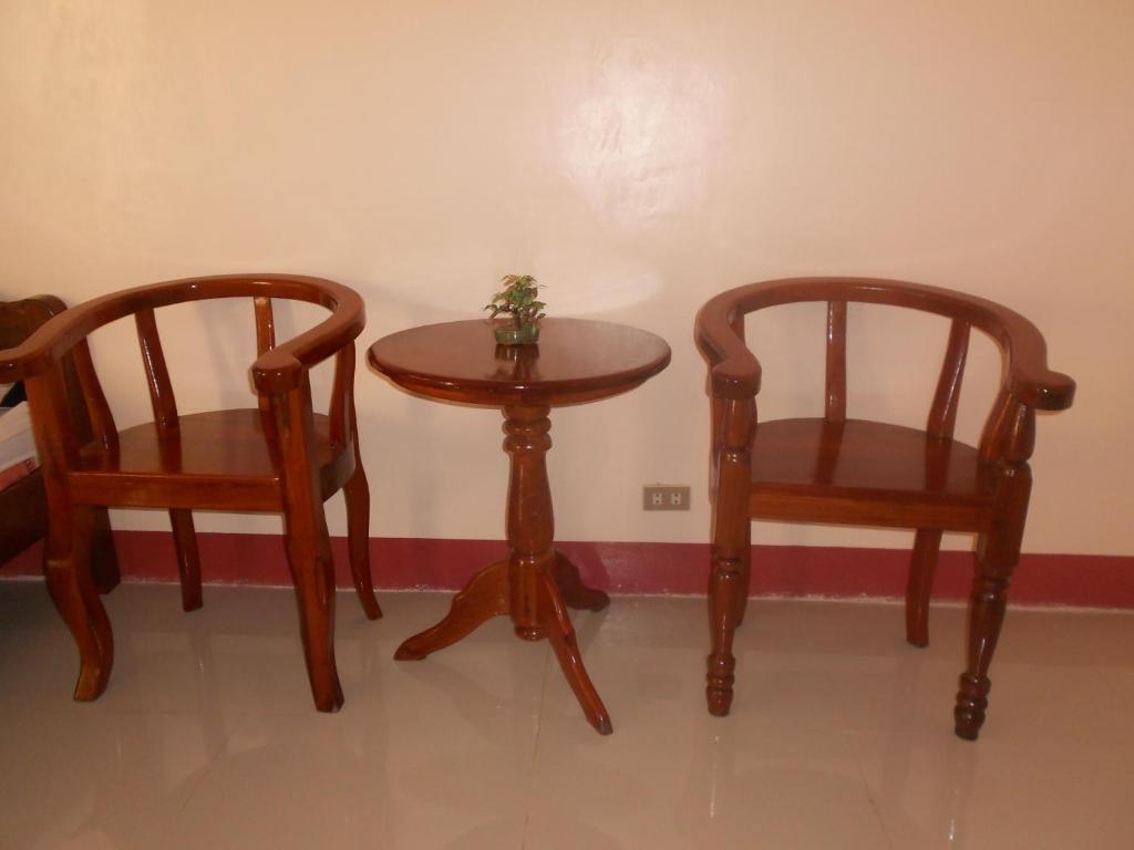 Tia Mers Guest House Puerto Princesa Dış mekan fotoğraf