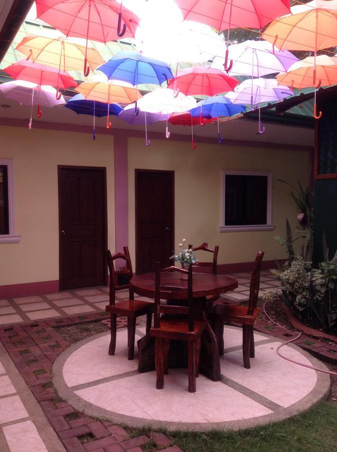 Tia Mers Guest House Puerto Princesa Dış mekan fotoğraf